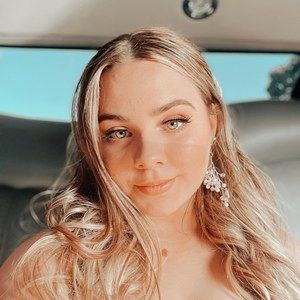 Meet your Posher, Katelyn